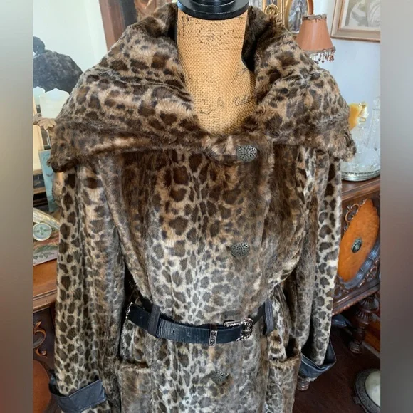 Vintage Amazing Sexy Classy Boho Soft Faux Fur Leopard Print High Collared Coat - Picture 14 of 16